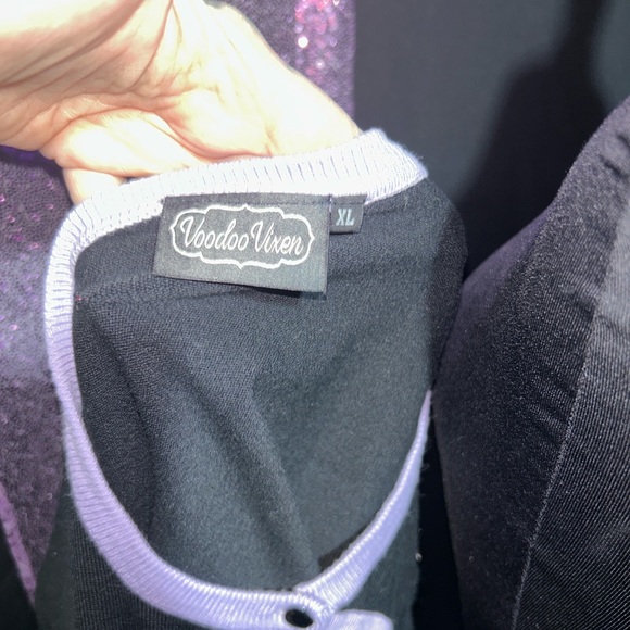 Voodoo Vixen Black and Lavender Retro Cat Cardigan - Picture 6 of 7